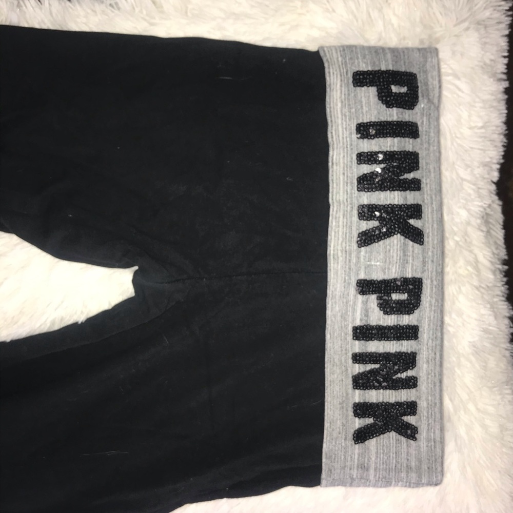 Victoria’s Secret pink yoga pants